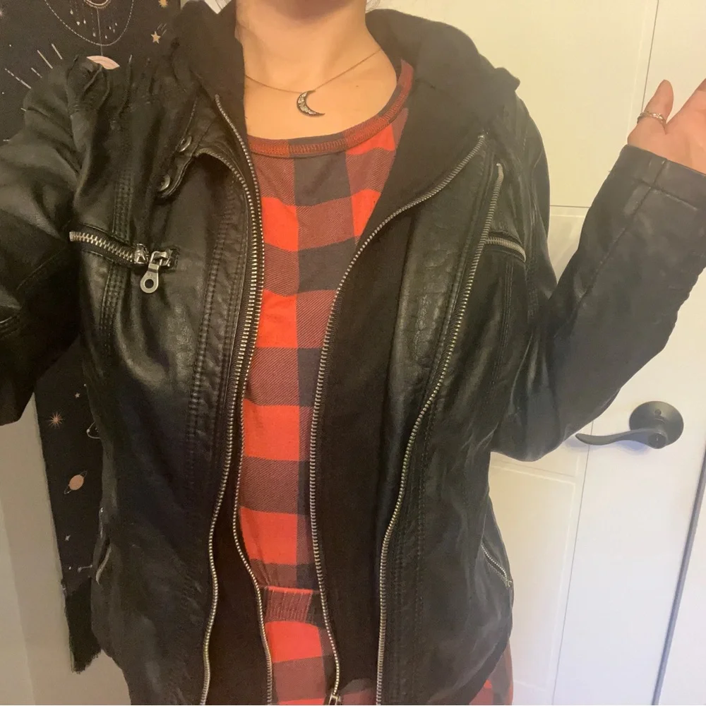 Made By Johnny size M faux leather black biker hooded jacket - Picture 4 of 13